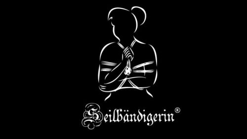 Bild zu Seilbändigerin